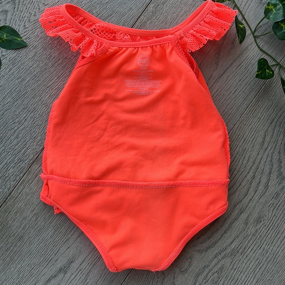 Neon orange crochet swimsuit - Picture 3 of 3